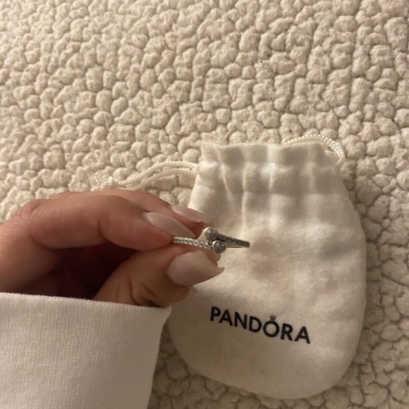 Got it as a gift and never wore it - Picture 2 of 4